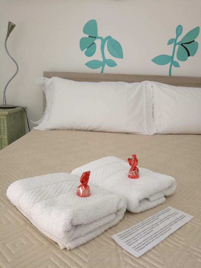 Camera Privata Hotel โปเมเซีย ภายนอก รูปภาพ